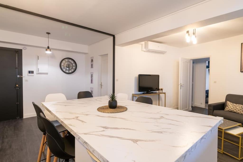 Superbe Appartement Centre Historique Авиньон Экстерьер фото